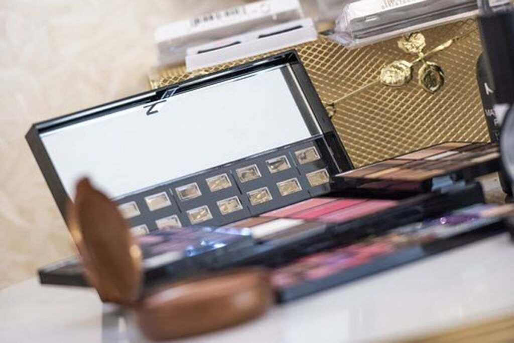 chanel full makeup set
