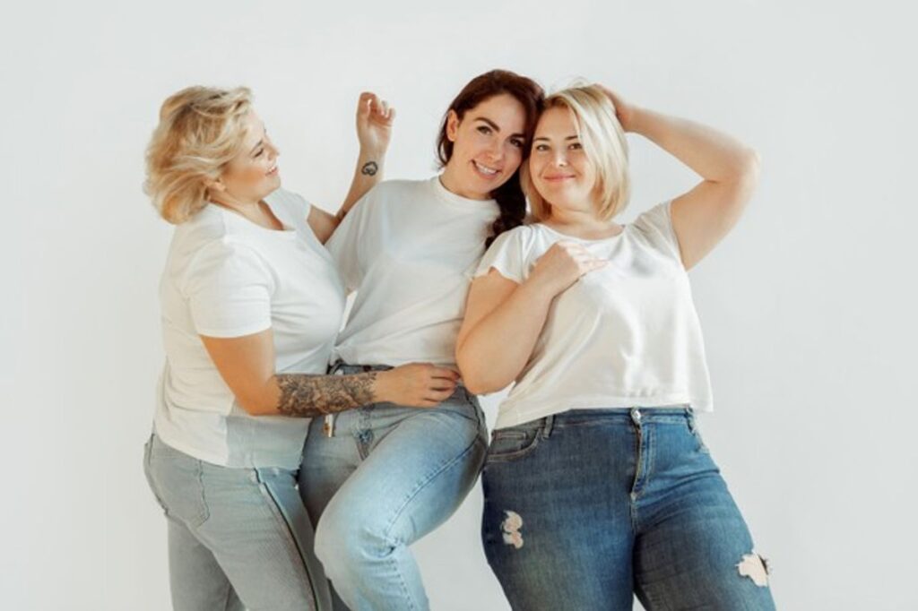 Everlane Cheeky Straight Jean