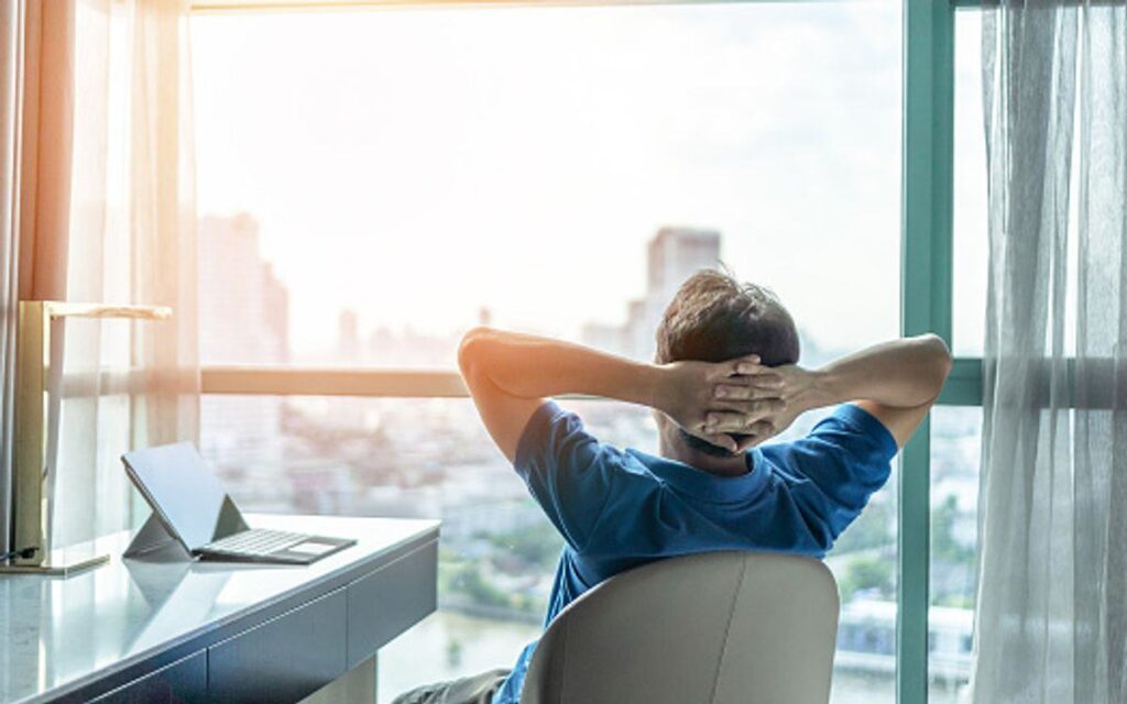 What does it mean to set objectives