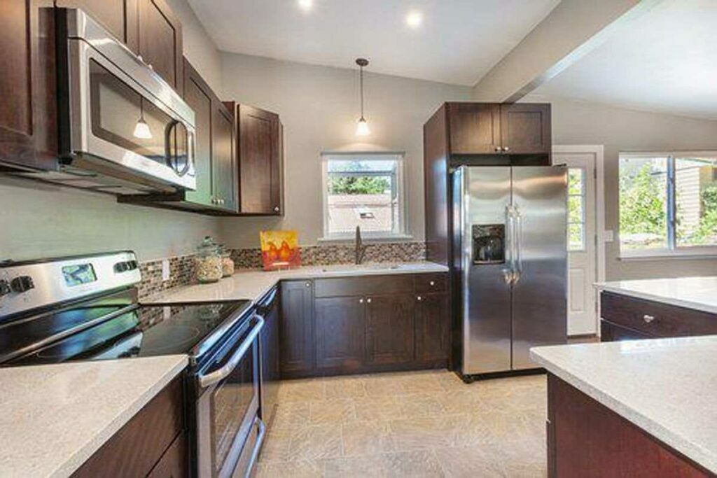 How To Stain Kitchen Cabinets