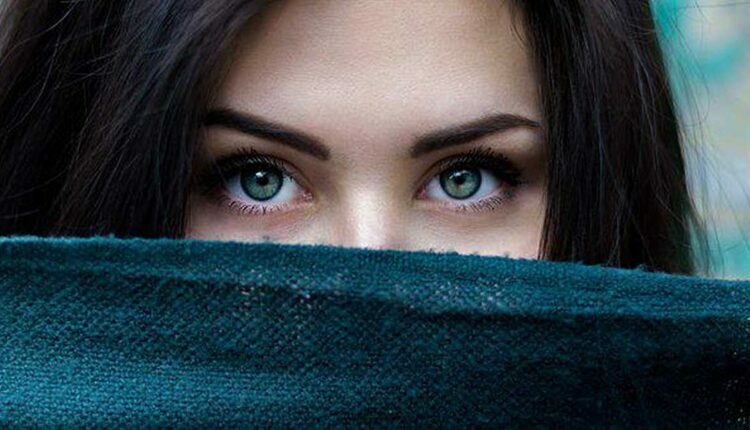 how to fix uneven eyes