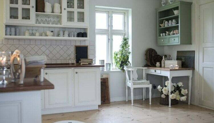 Custom Bathroom Cabinets in Toronto