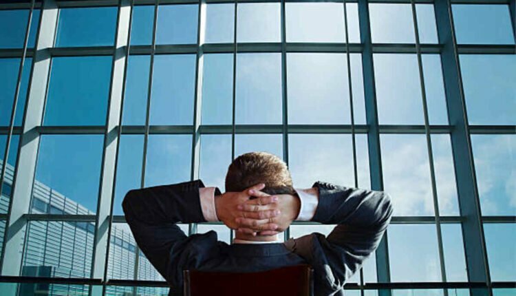 laissez faire leadership