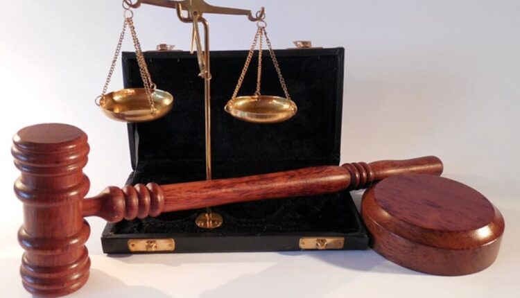 What is a jurist judge?
