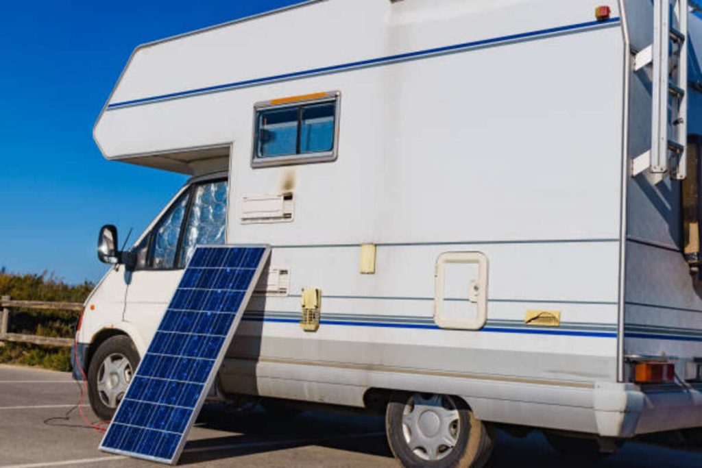 Coleman Lantern Series Travel Trailers