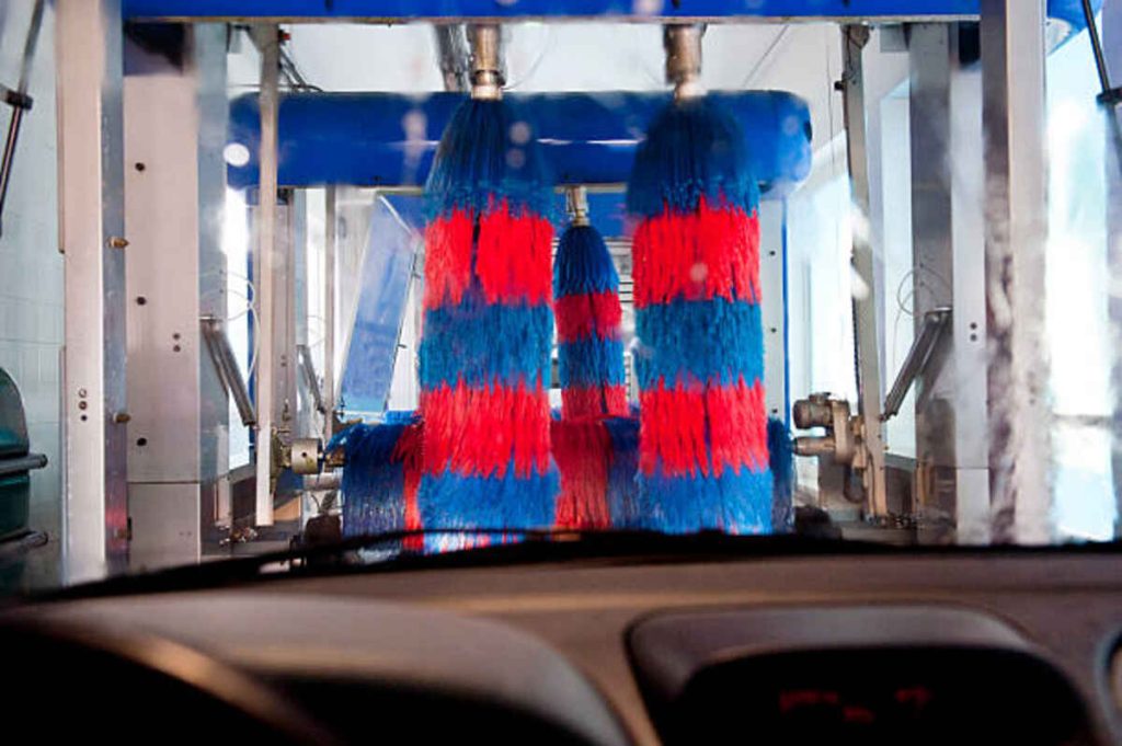 Car Wash Central Avenue in Colonie