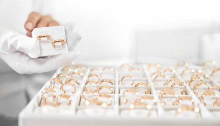 How to Start Permanent Jewelry Business
