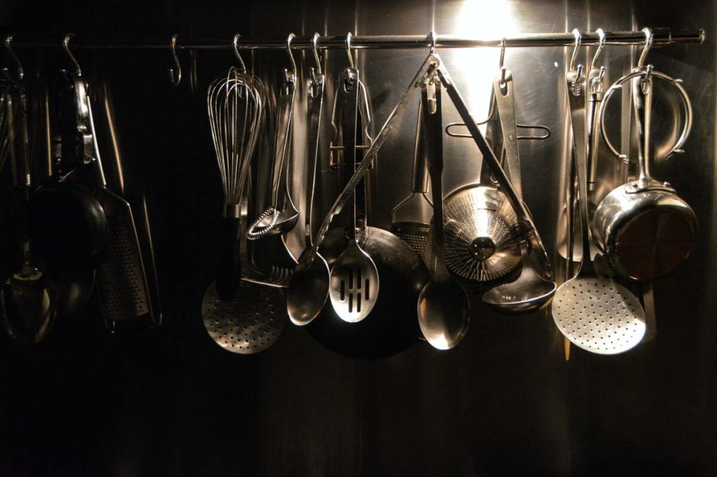 kitchen utensils manufacturer