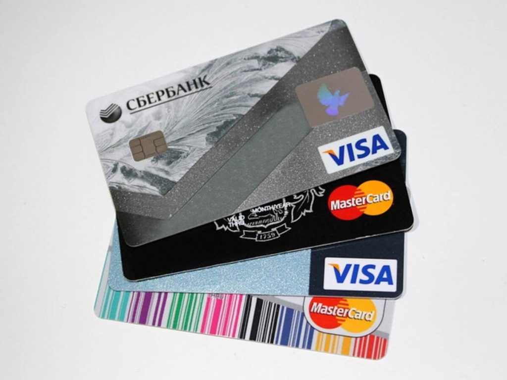 Dark Web Threat Intelligence for Financial Services Institutions