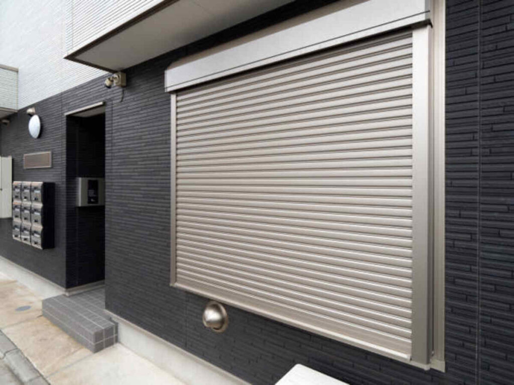 Advantages of Installing Aluminium Shutters throughout Homes